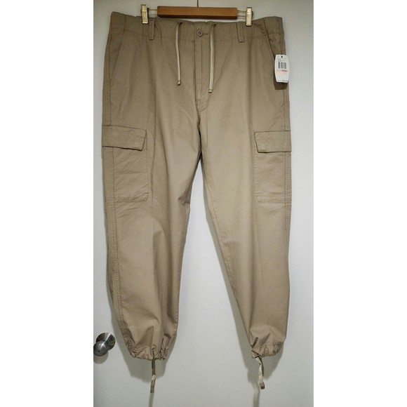 NWT Nautica Mens Cargo Pants Beige Beach-Sand Adjustable Waist & Hem Size 40x30 - Picture 3 of 16